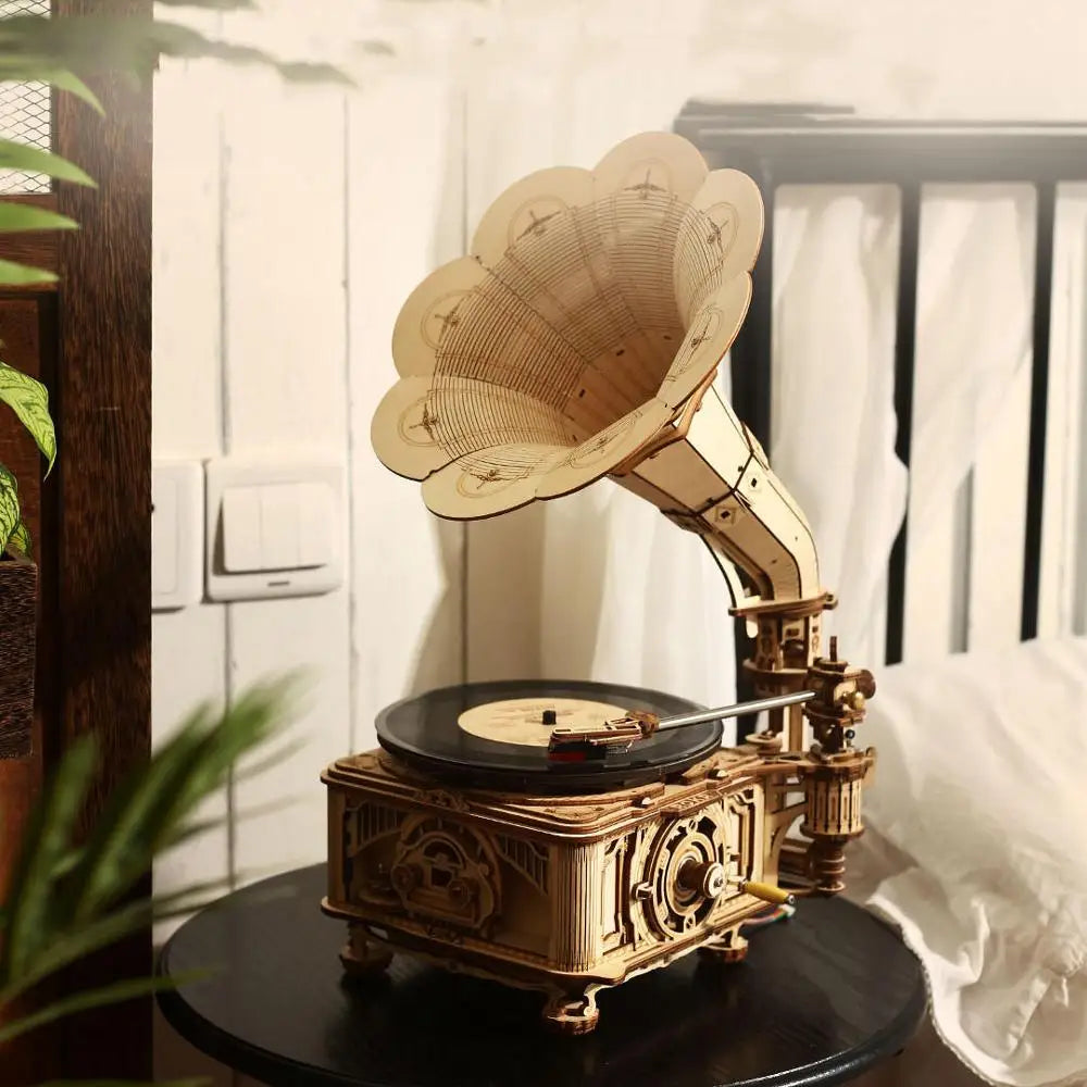 Robotime Hand-Crank Classic Gramophone Wood Model Kit